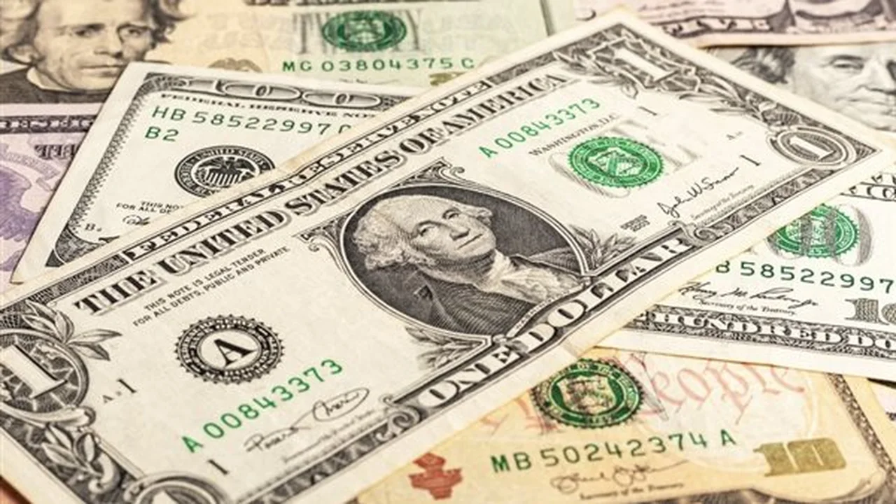 أسعار العملات في مصر تسجل تغيرات ملحوظة اليوم